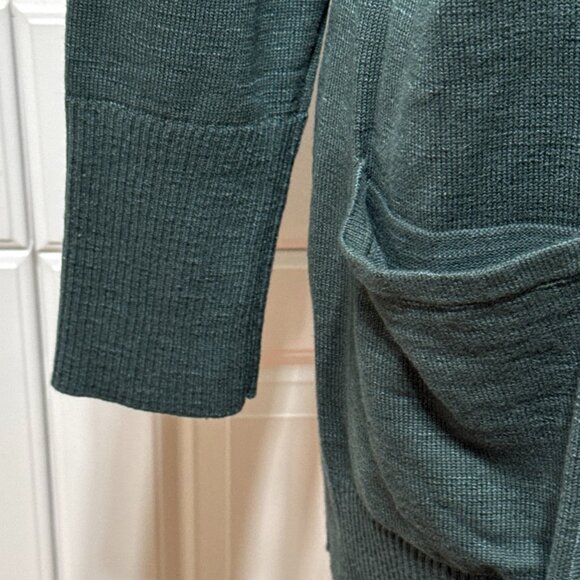 J Jill Sweater Womens M Green Knit Cardigan One Front Button Cotton Blend - Picture 6 of 11